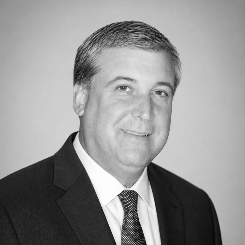 Steve Mandic headshot
